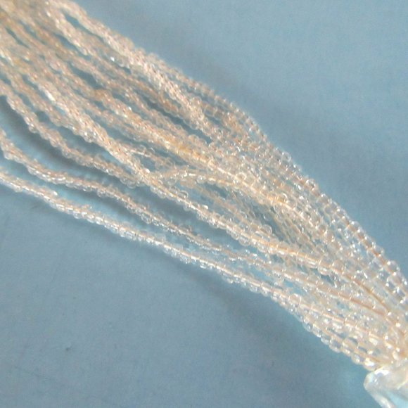 Clear frosted lucite multi strand seed beaded 28" necklace - opaque lei flowers - Picture 10 of 11